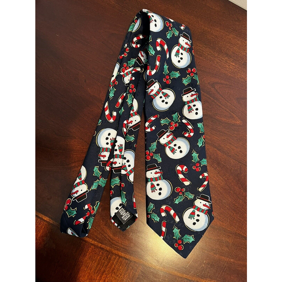 Hallmark by MMG Other - Hallmark Specialties HAPPY HOLIDAY SNOWMEN Polyester 56" Neck Tie by MMG